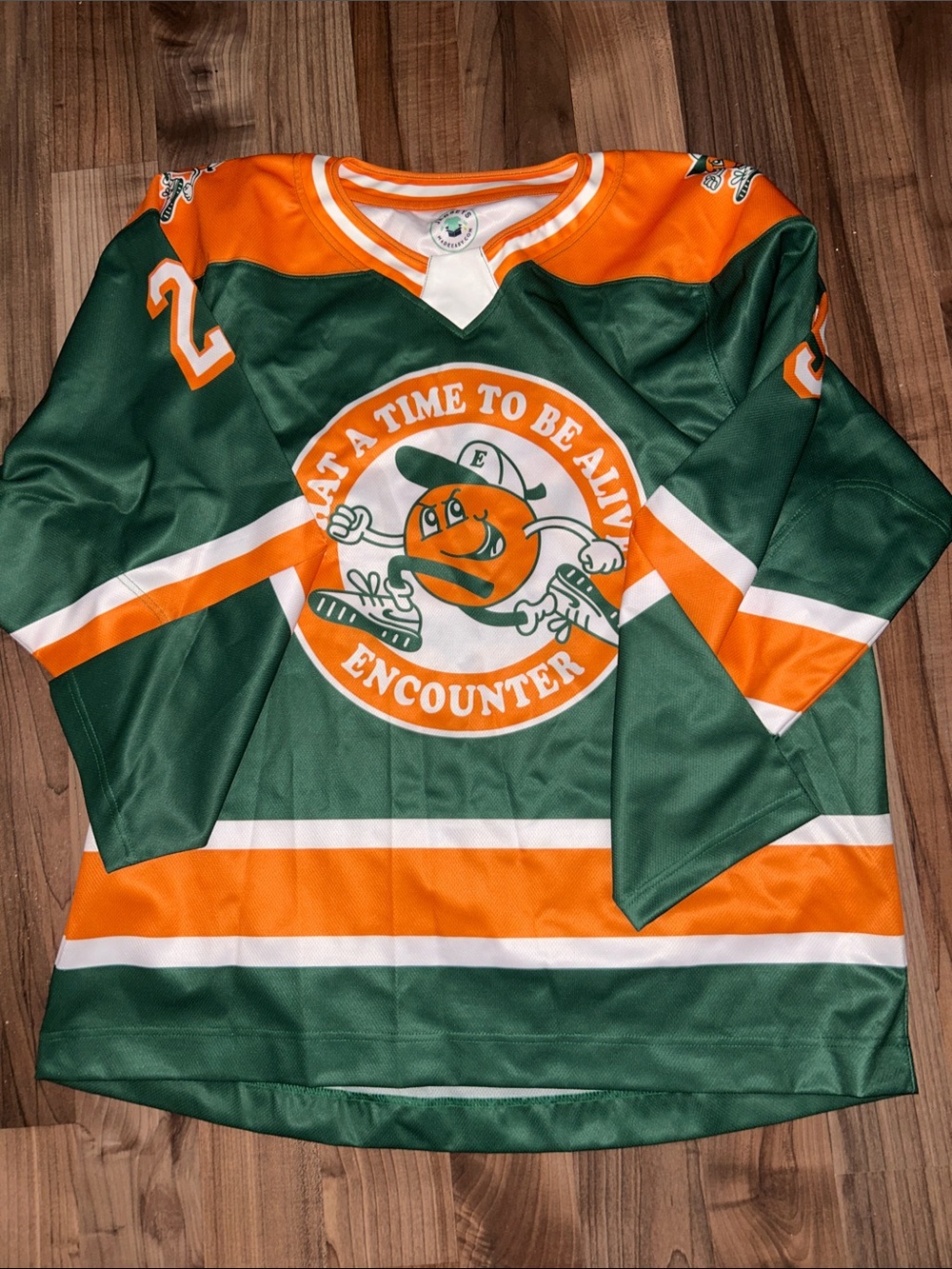 JerseysMadeEasy White, Green & Orange Hockey Jersey - XL